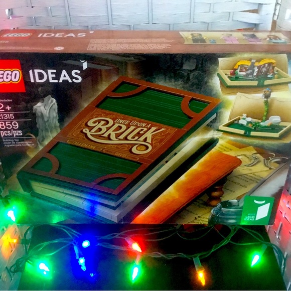 Lego Ideas Once Upon a Brick 21315 NISB  w/ Scuffs Dents Creases - Picture 2 of 16